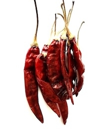 Piments rouges entiers